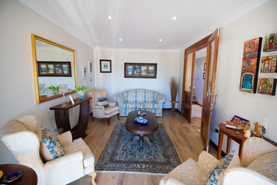 4 Bedroom Property for Sale in C Place Eastern Cape